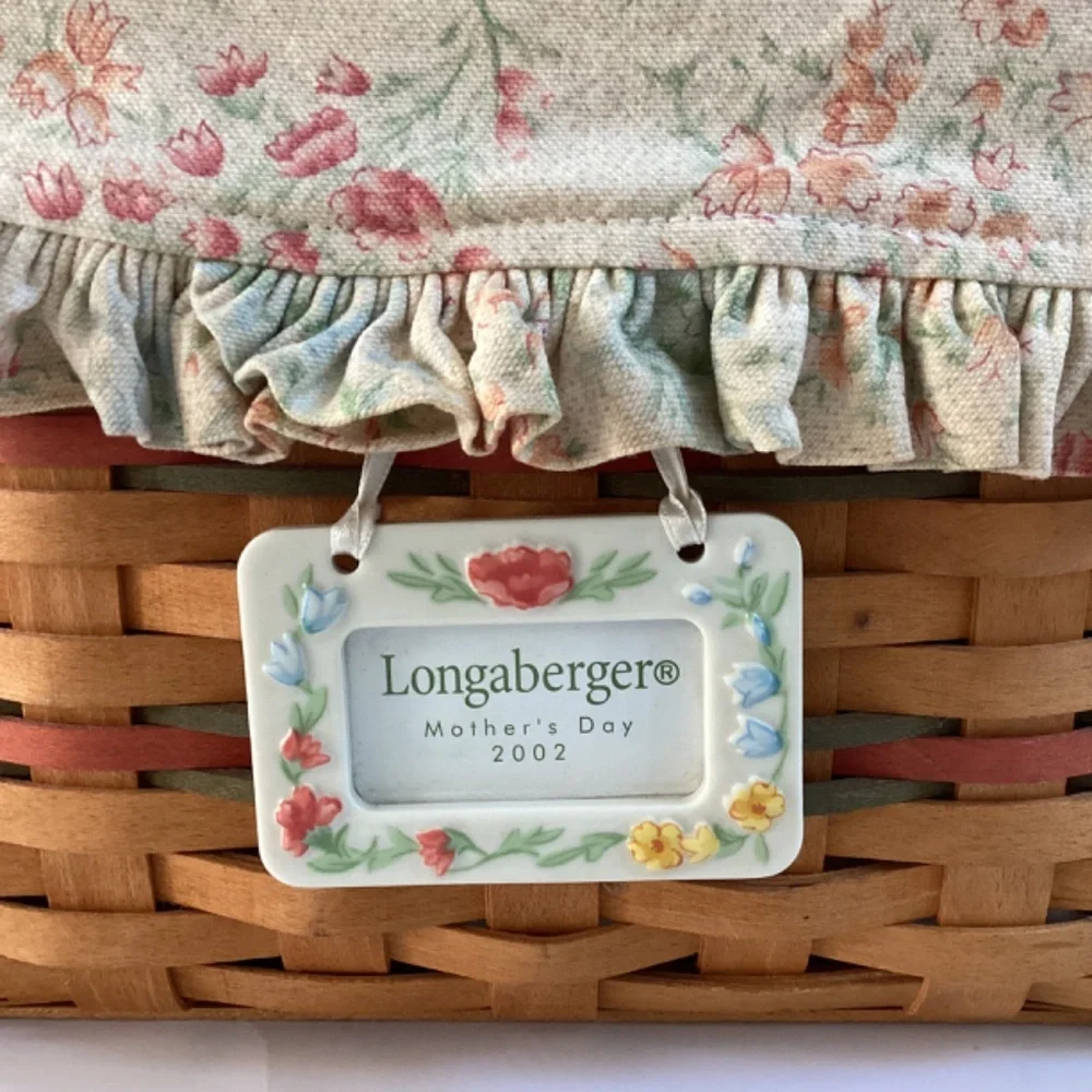 Longaberger 2002 Mother's Day Moms Memories Photo Basket Tie-on Lid Liner